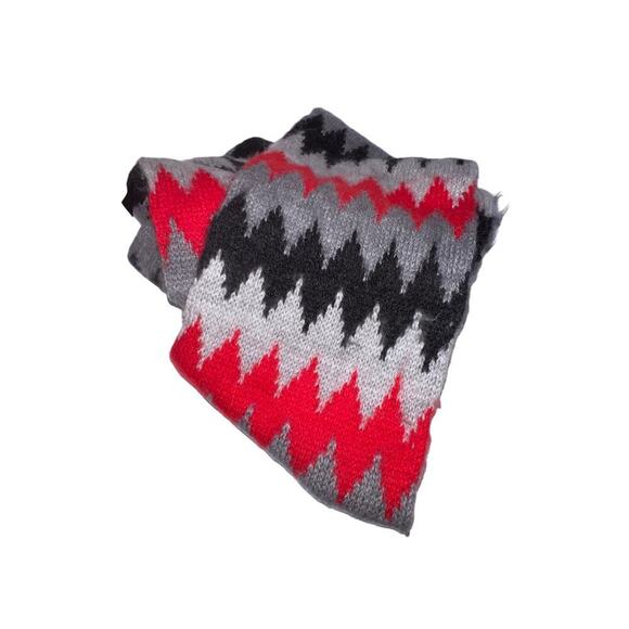 Infinity scarf by Andy’s gifts stretchy alpaca blend geometric print Peru ￼ - Picture 3 of 5